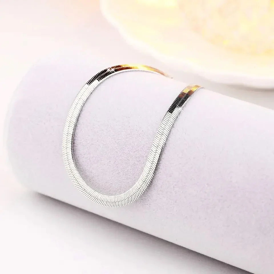 925 Silver France Bracelet with Geometric Design and 4mm Zircon